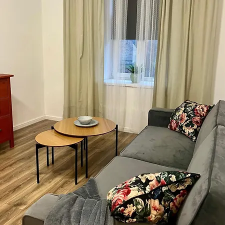 Apartment Stylish In Eveles Street